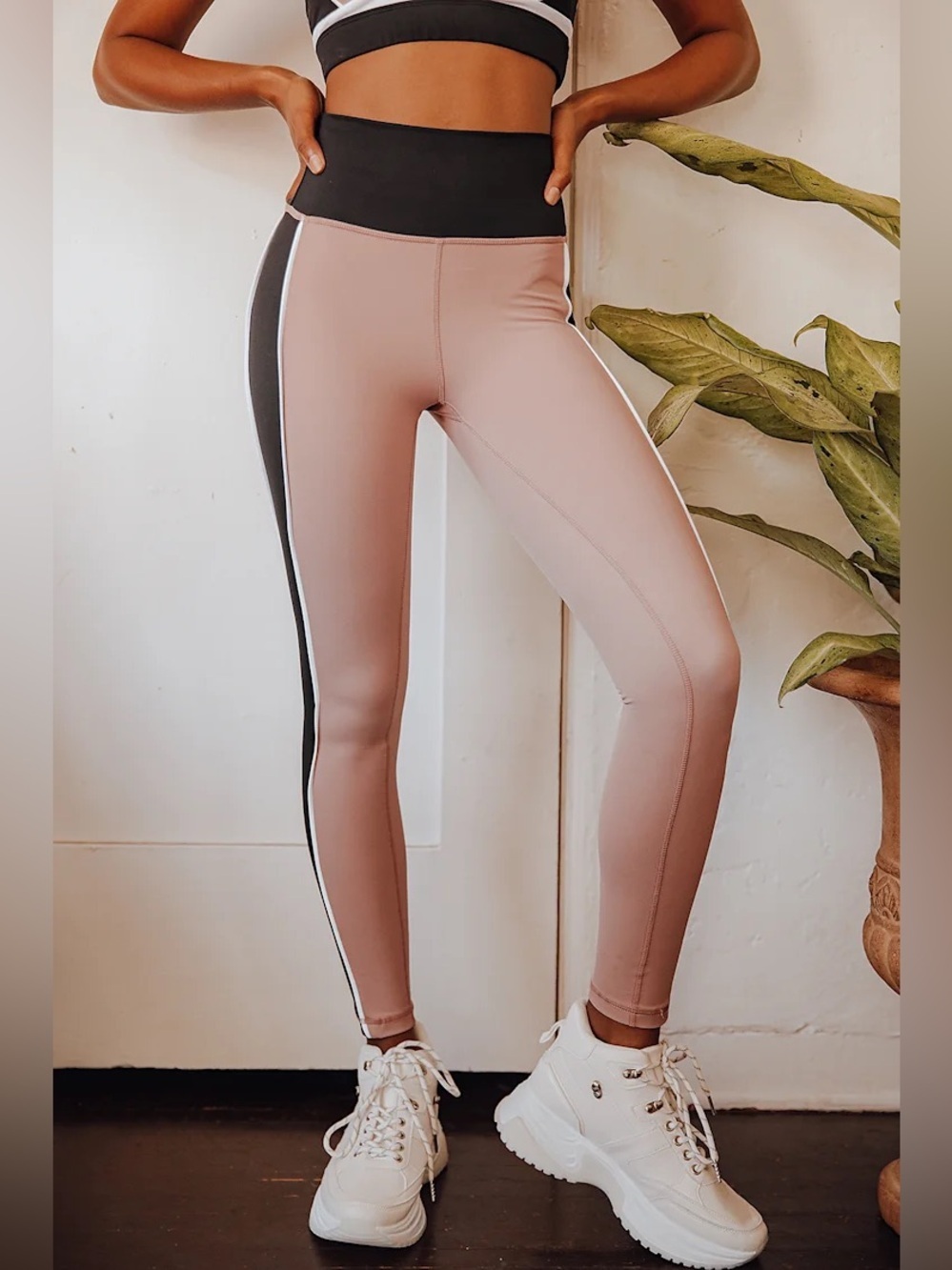 Allfenix Colorblock High Rise Leggings Beige Black Size M Activewear